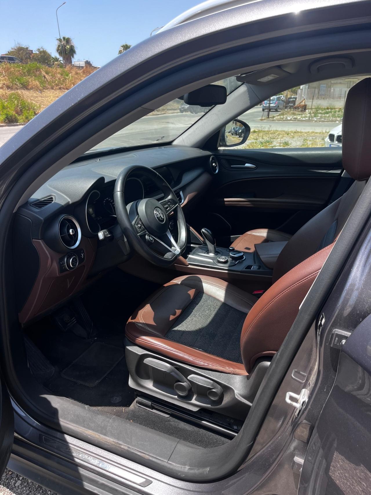 Alfa Romeo Stelvio Q4 2.2 tdi 210cv Full Tabacco