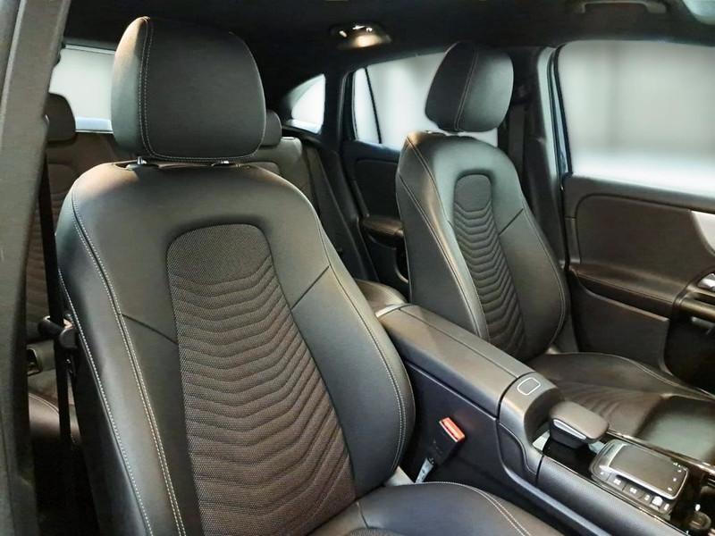 MERCEDES-BENZ GLA 250 AUTOMATIC EQ-POWER BUS EXTRA CROSSOVER