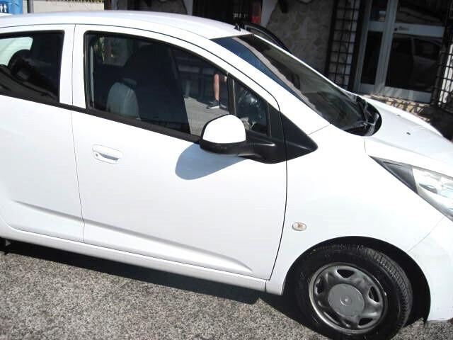 Chevrolet Spark Plus 1.0 CLIMA