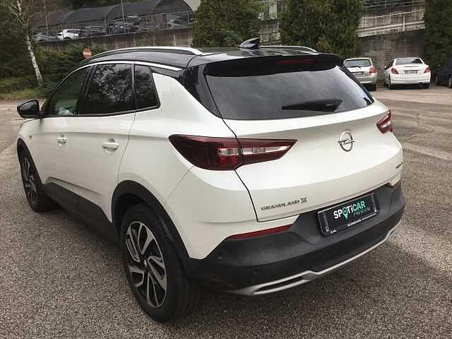 Opel Grandland X Ultimate 2.0 TD 177 cv at8 - Veicolo Usato