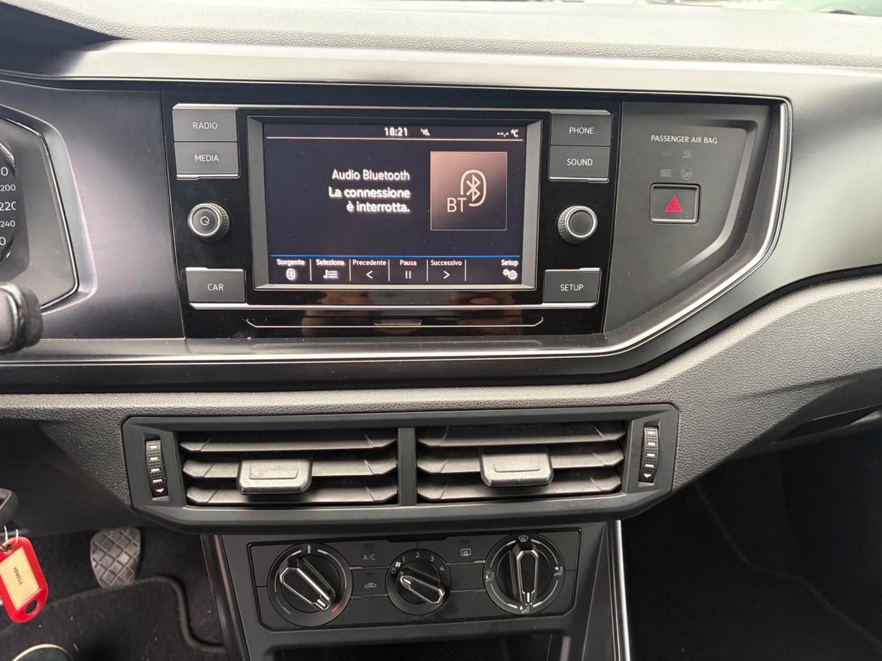 VOLKSWAGEN POLO 2019