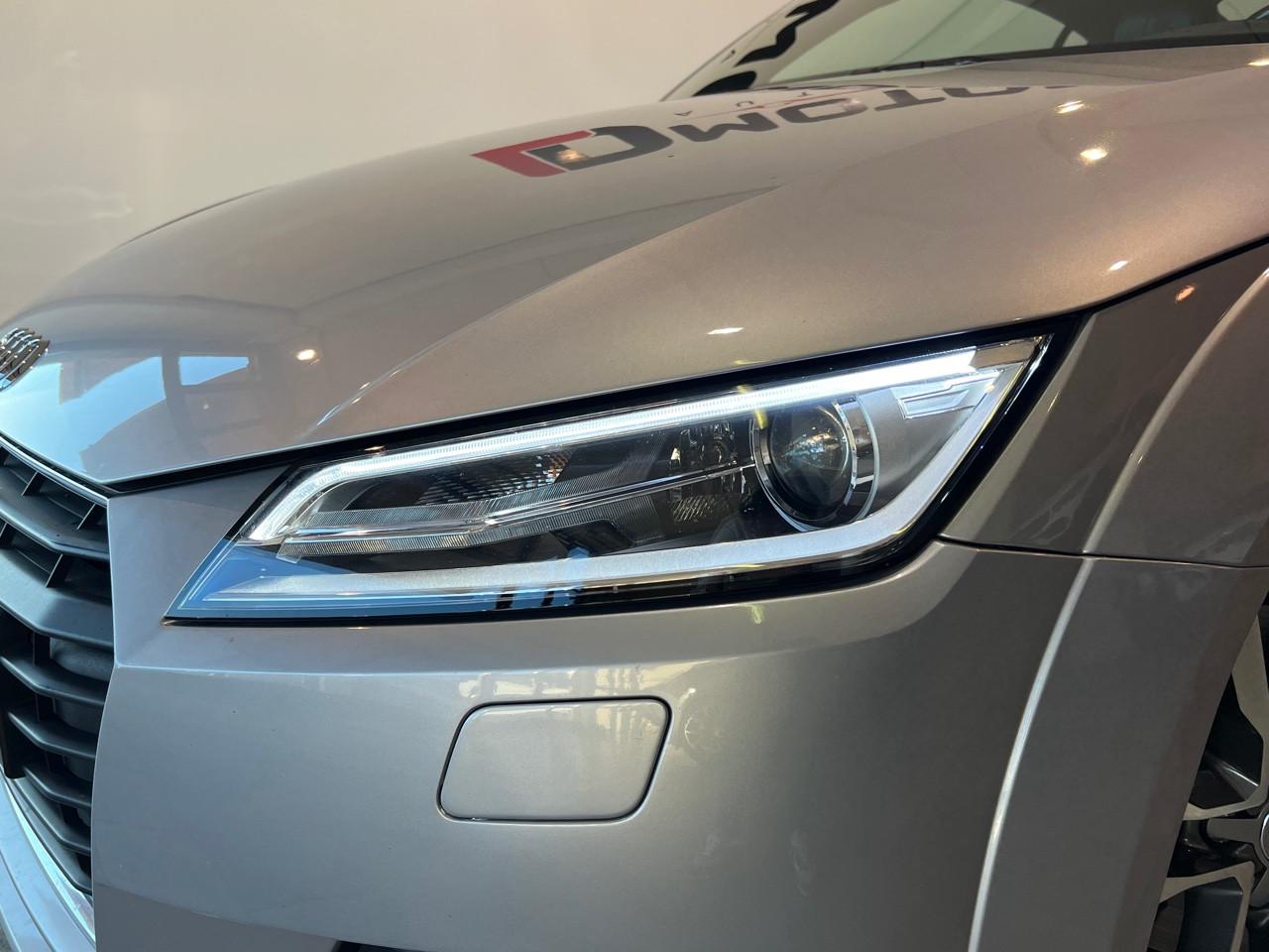 Audi TT 1.8 tfsi S line Sline s-tronic
