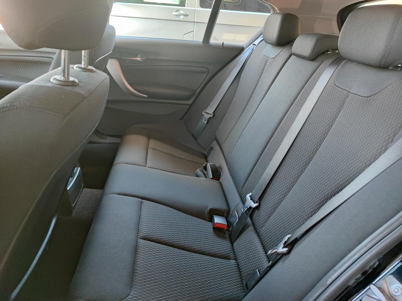 Bmw 116 118d 5p. Urban