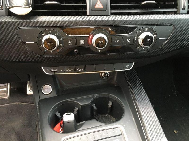 Audi A4 Avant 2.0 TDI 150cv S-Tronic Business TETTO APRIBILE
