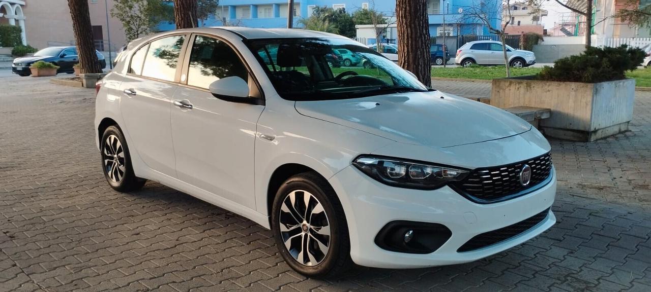 Fiat Tipo 1.3 Mjt S&S 5 porte Mirror