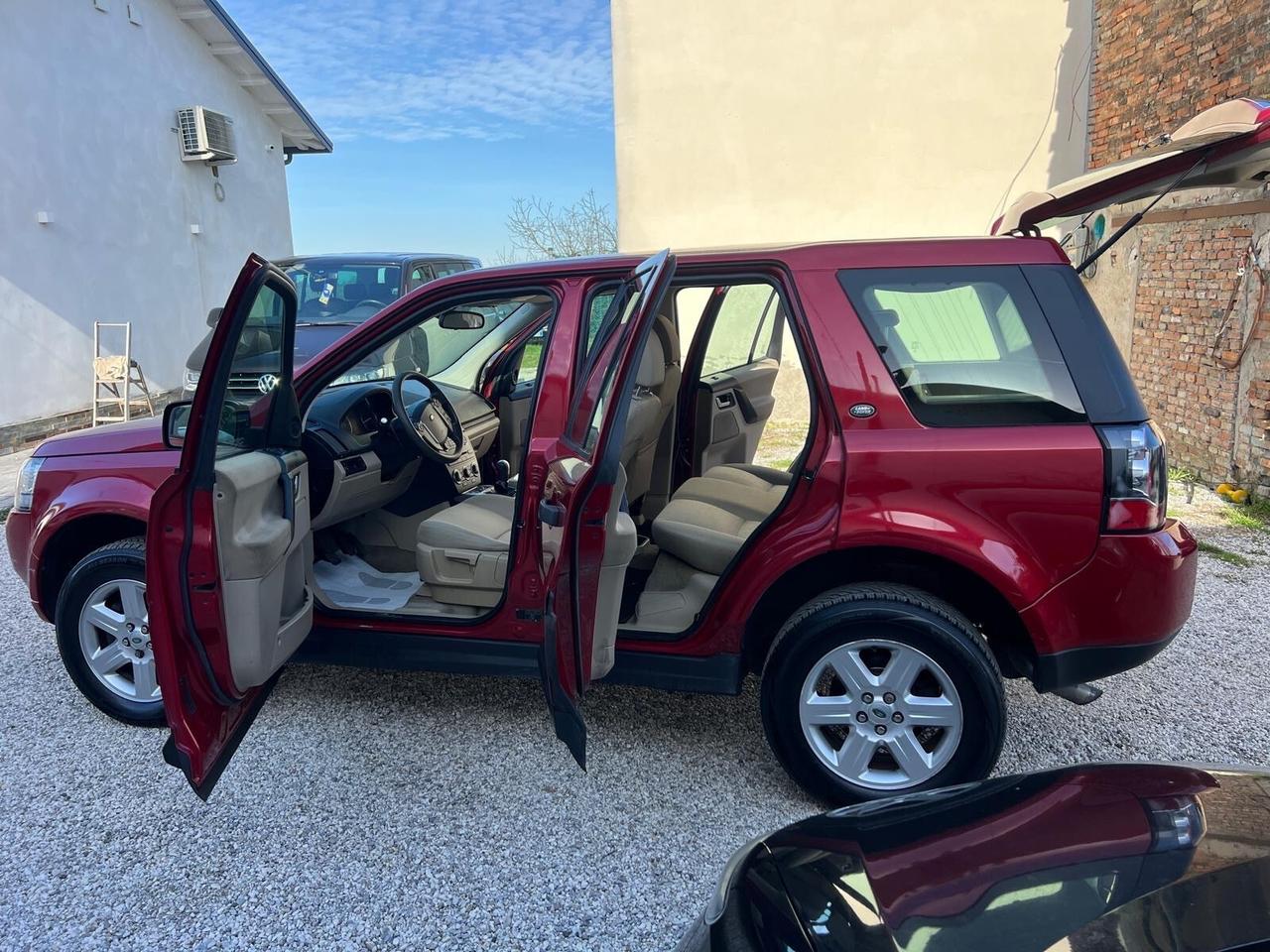 Land Rover Freelander 2.2 eD4 2WD S.W. S