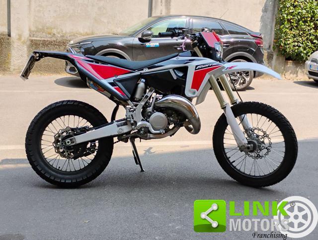 FANTIC MOTOR 125 Enduro Casa XE Racing