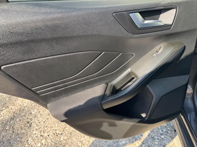 FORD Focus 1.0 Hybrid 125CV Powershift SW ST-Line Design S