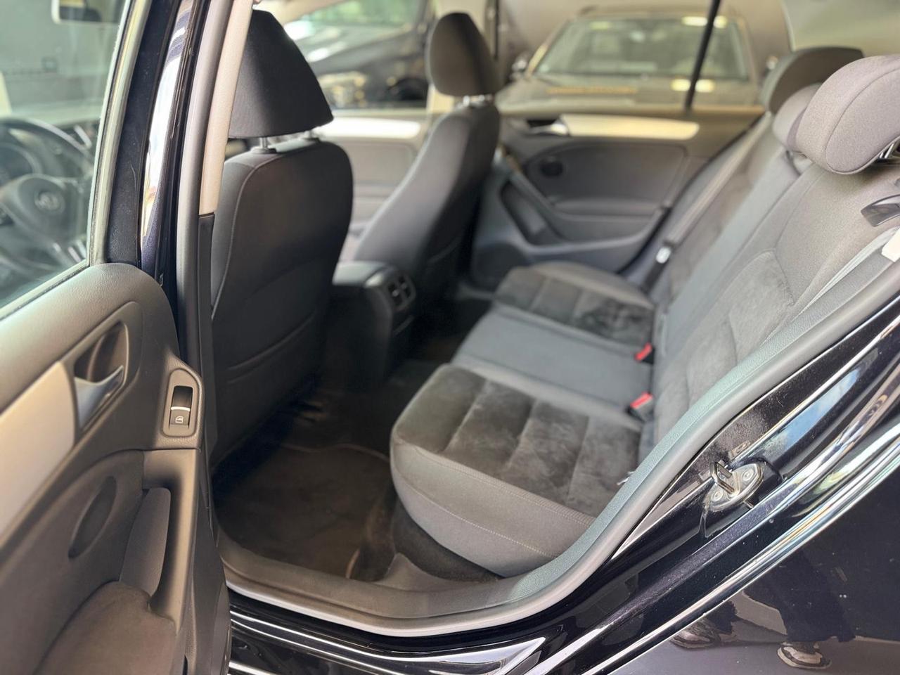 Volkswagen Golf Business 1.6 TDI 5p. Highline