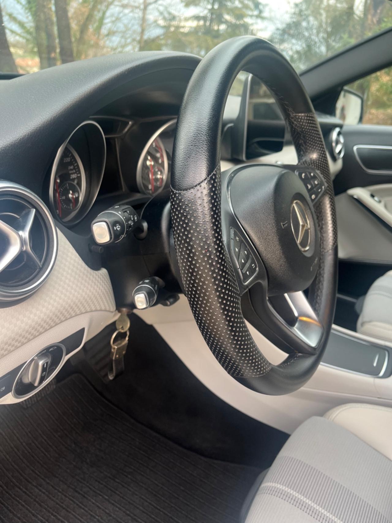 Mercedes-benz A 180 RESTILING Sport