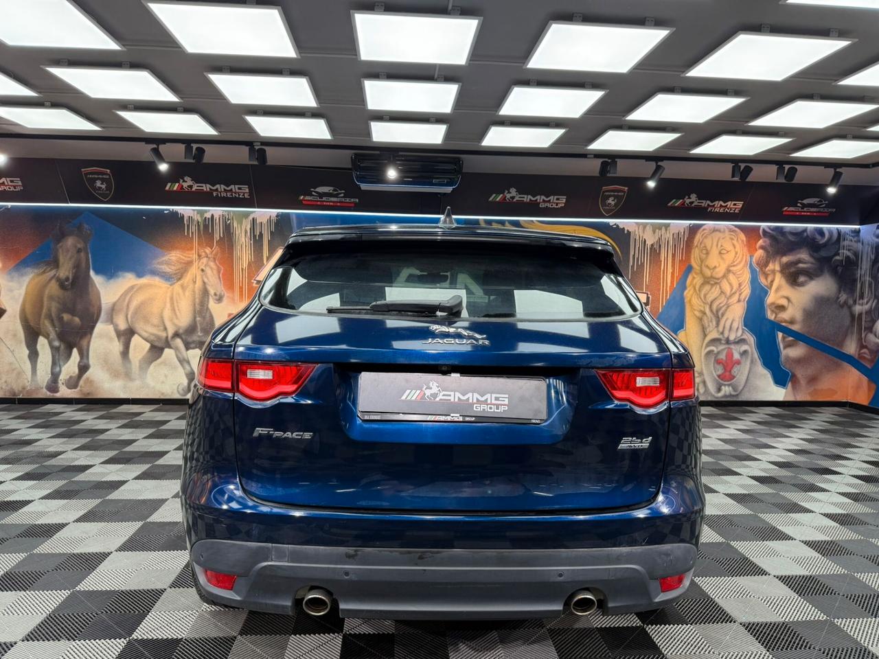 Jaguar F-Pace 2.0 D 240 CV AWD aut. Chequered Flag (140)