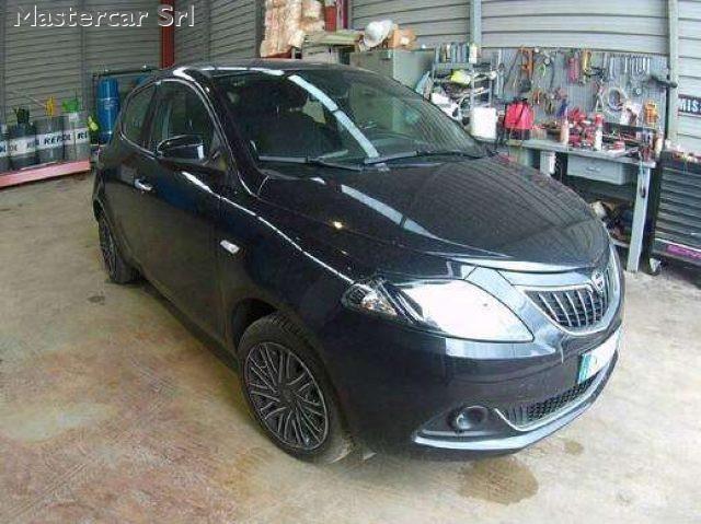 LANCIA Ypsilon 5p. Neopatentati 1.0 hybrid Gold tg: GK578ZB