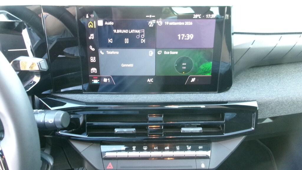 Renault Clio 1.8 full hybrid E-Tech Evolution Auto