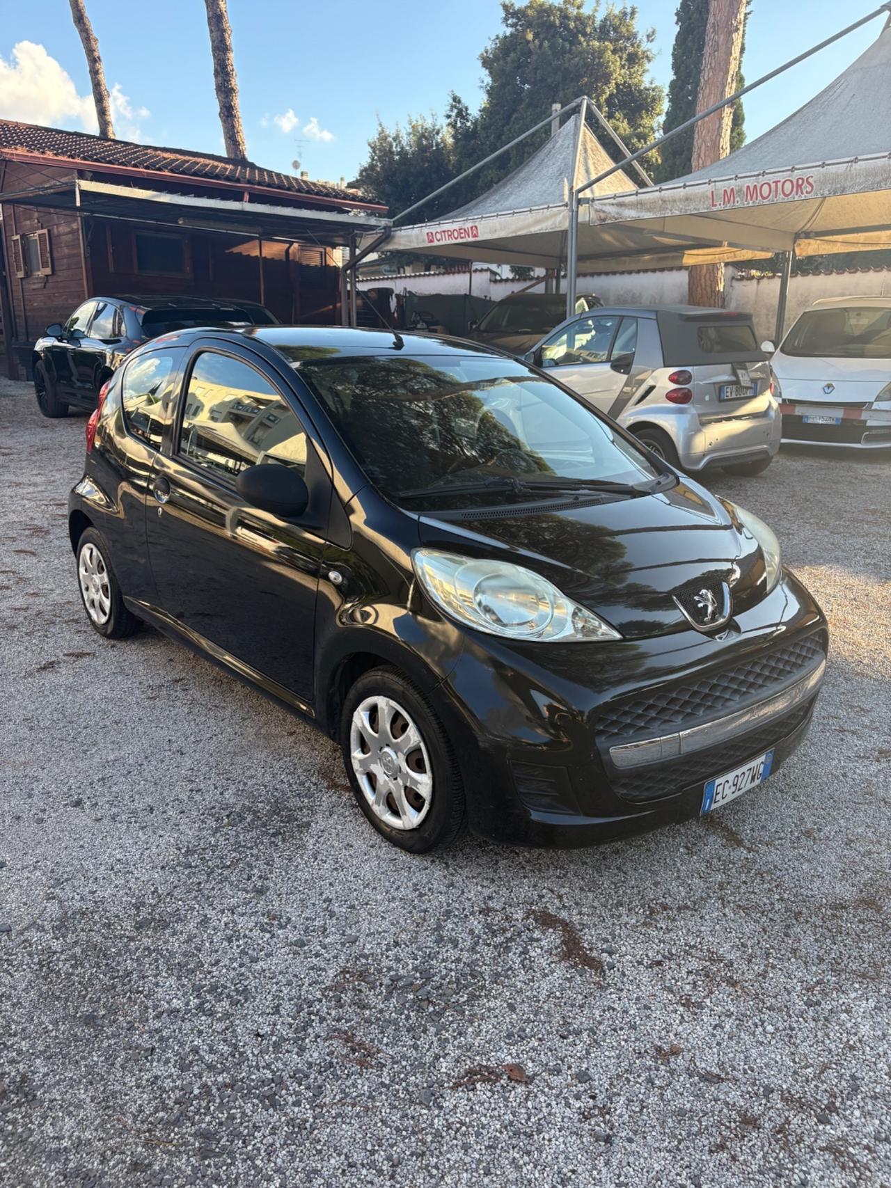 Peugeot 107 1.0 benzina neopatentati