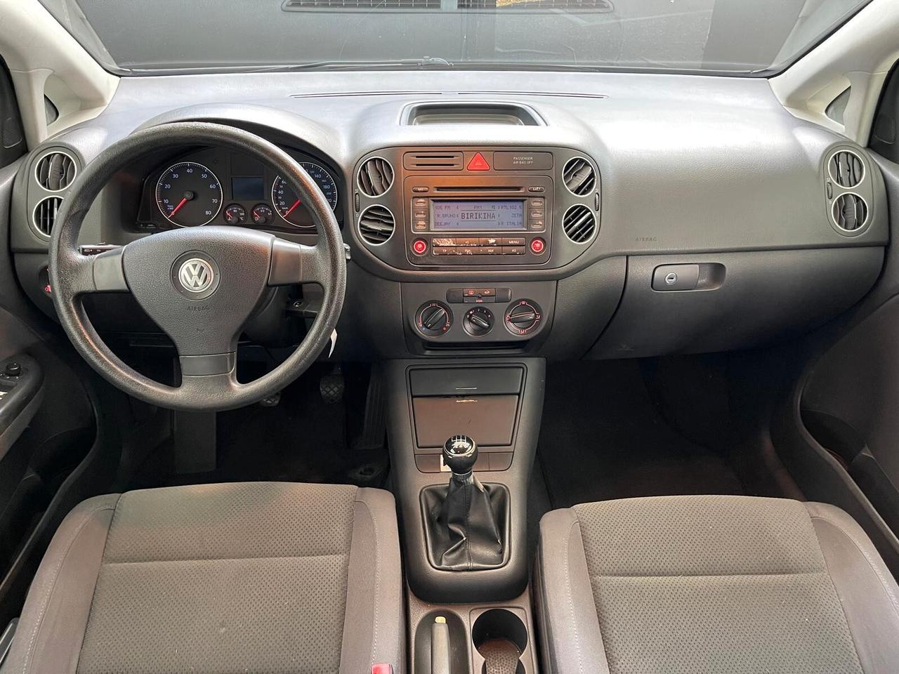 Volkswagen Golf Plus 1.6 16V FSI Comfortline