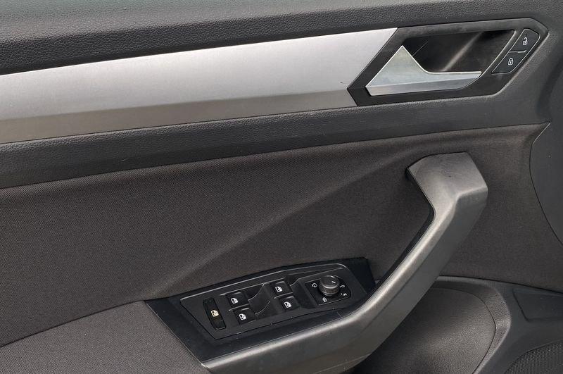 Volkswagen T-Roc Life 2.0 TDI 116 CV