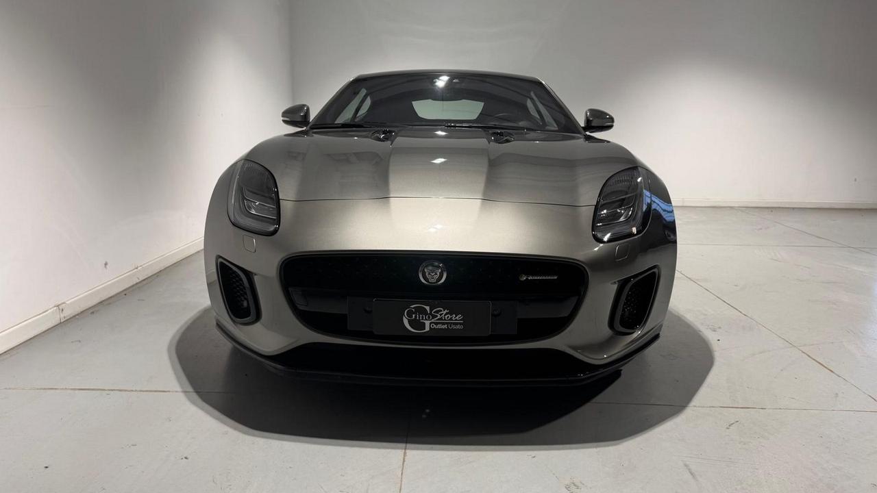 JAGUAR F-Type Coupe 2.0 i4 R-Dynamic rwd 300cv auto my19.5