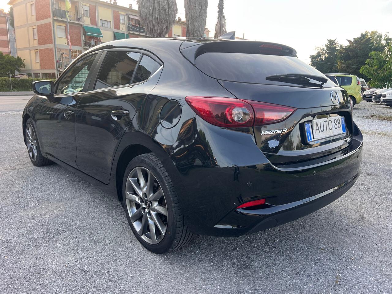 Mazda 3 Mazda3 1.5 Skyactiv-D Evolve Plus