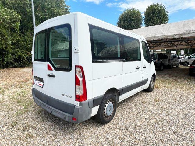 RENAULT Master T33 2.3 dCi/110 Furgone vetrato + IVA