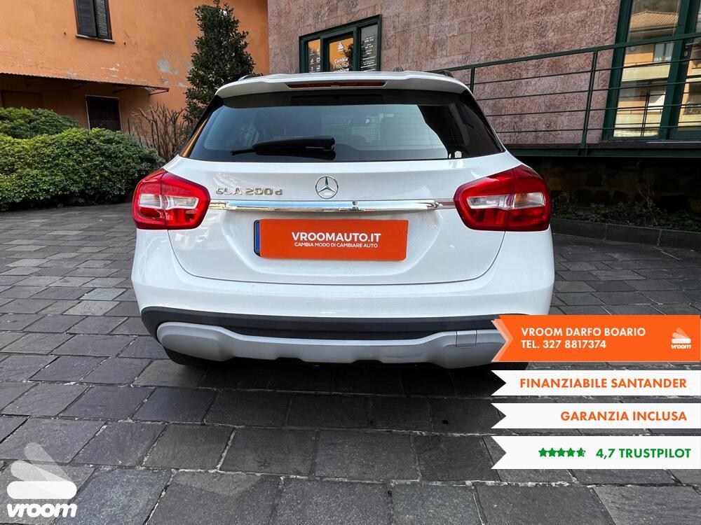 MERCEDES GLA (X156) GLA 200 d Automati...