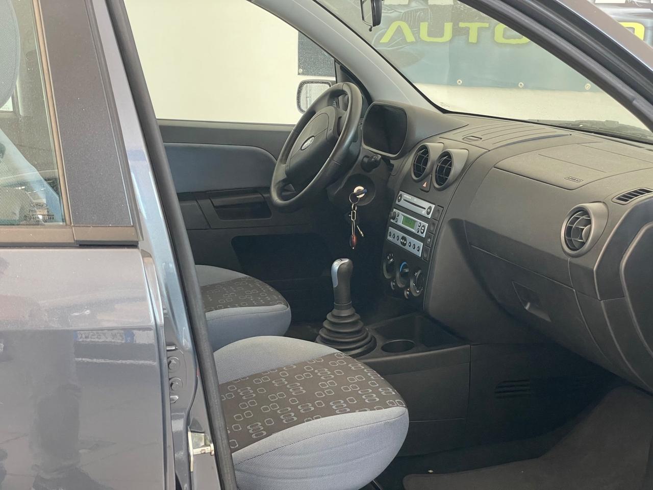 Ford Fusion 1.4 16V 5p. Leather