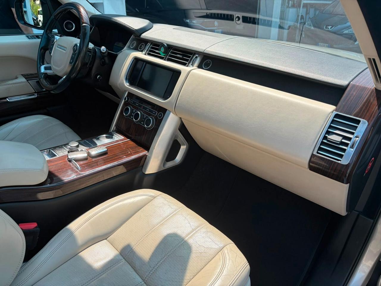 Land Rover Range 3.0 TDV6 Autobiography