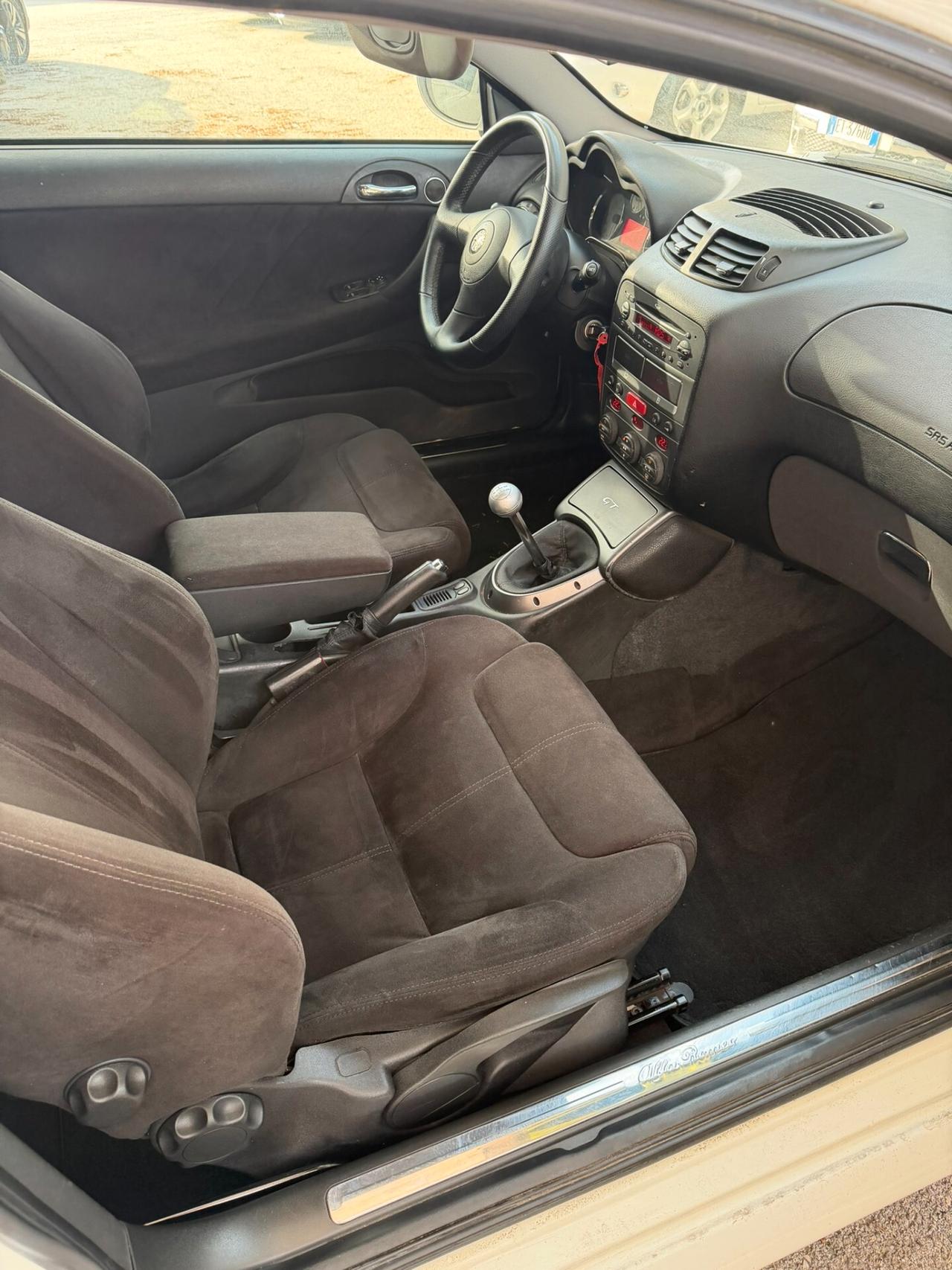 Alfa Romeo GT 1.8 16V TS - KM 18.060