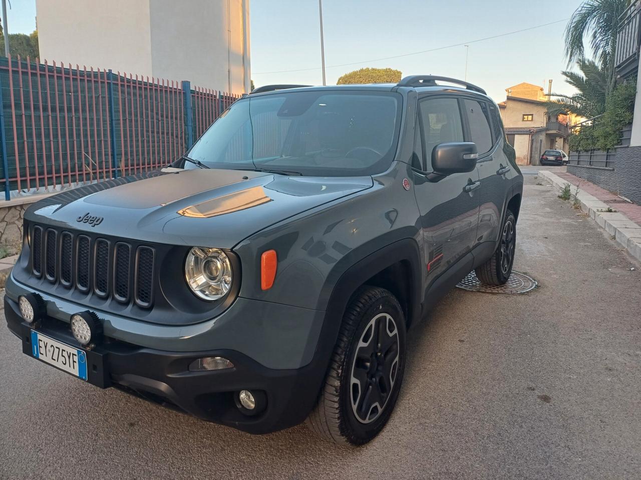 Jeep Renegade 2.0 Mjt 170CV 4WD Active Drive Low Trailhawk