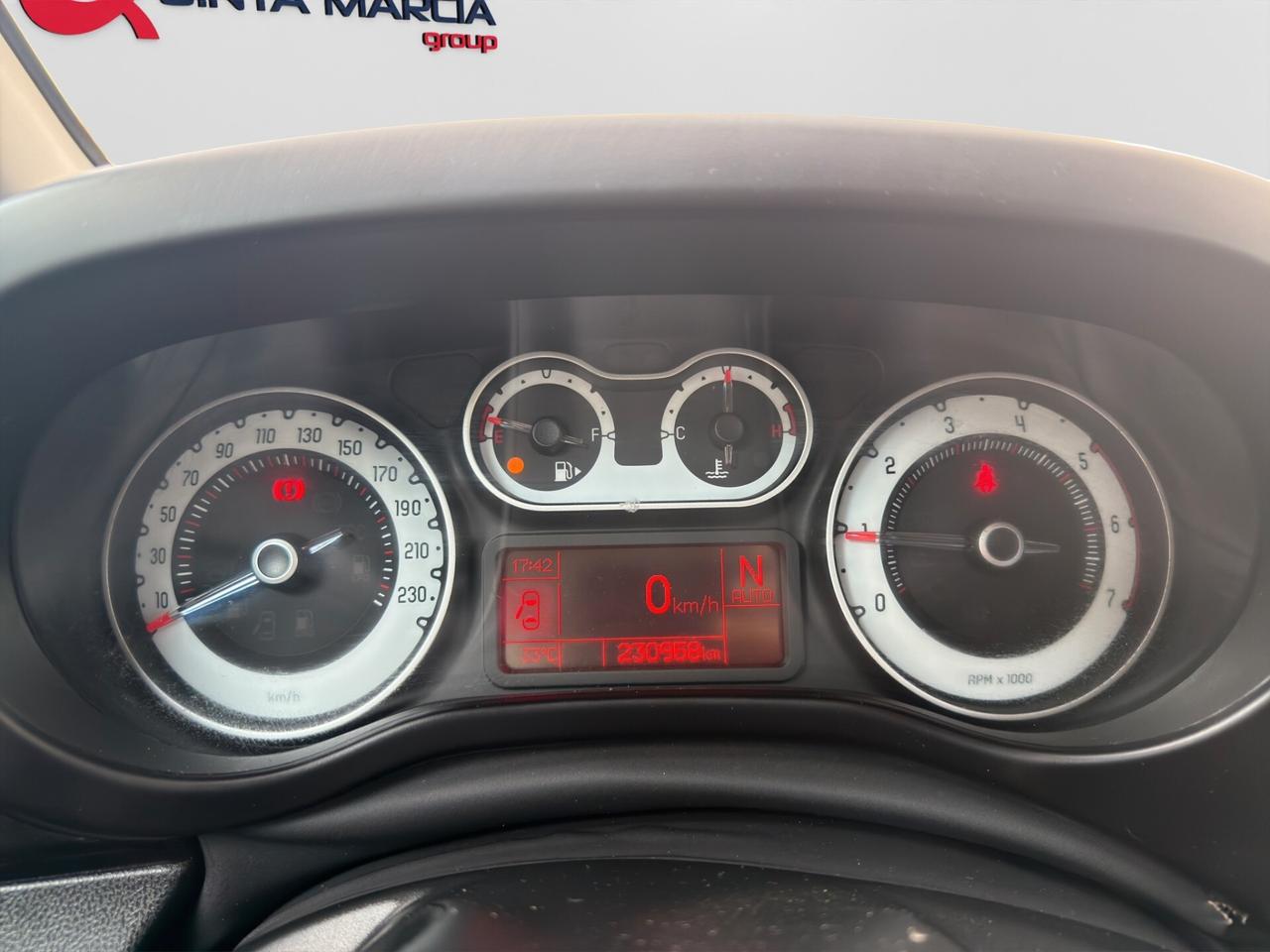 Fiat 500L 1.3 MJET 95 CV Dualogic-RETROCAMDISPLAY