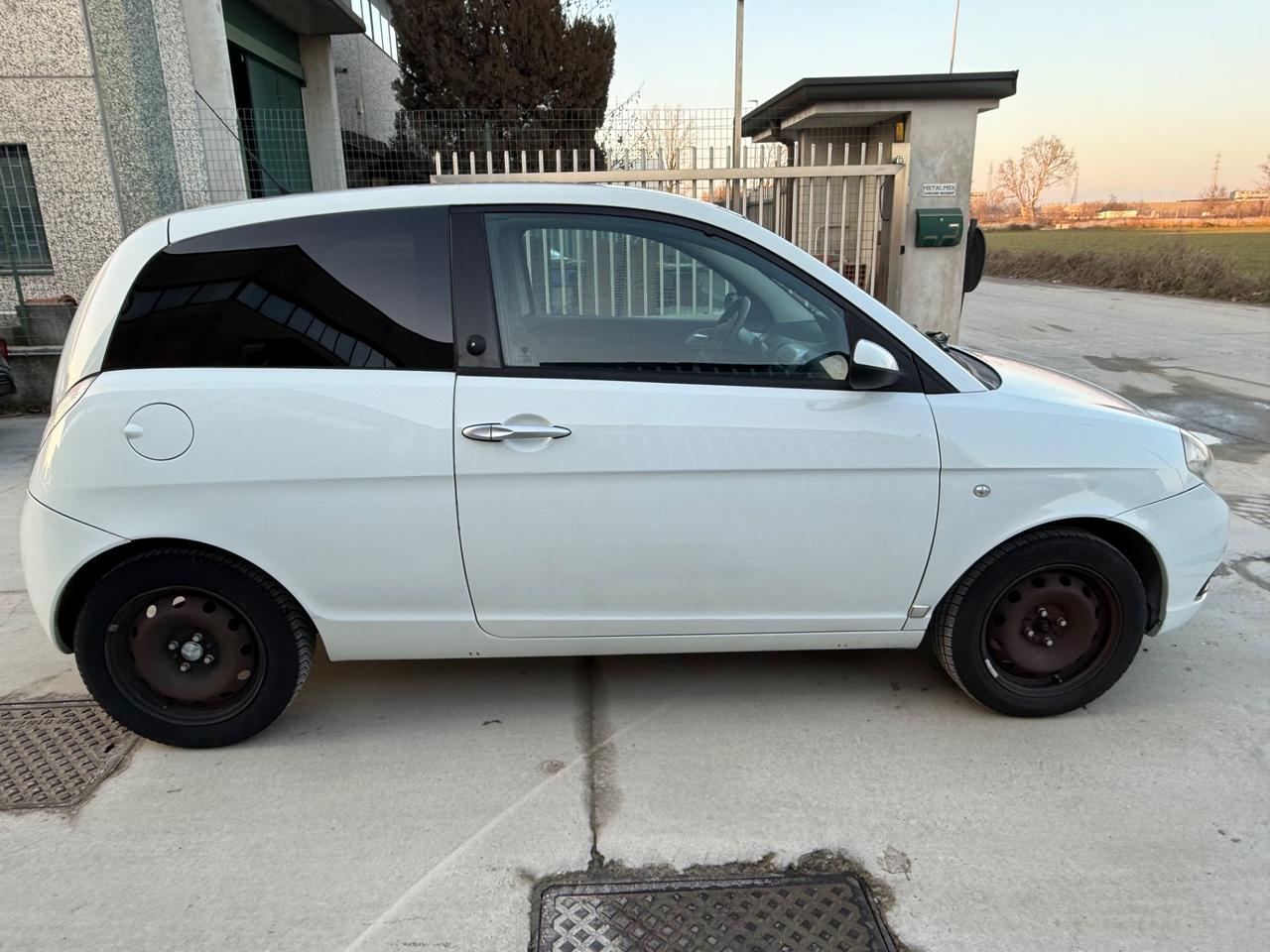 Lancia Ypsilon 1.4 E-Collection Ecochic GPL