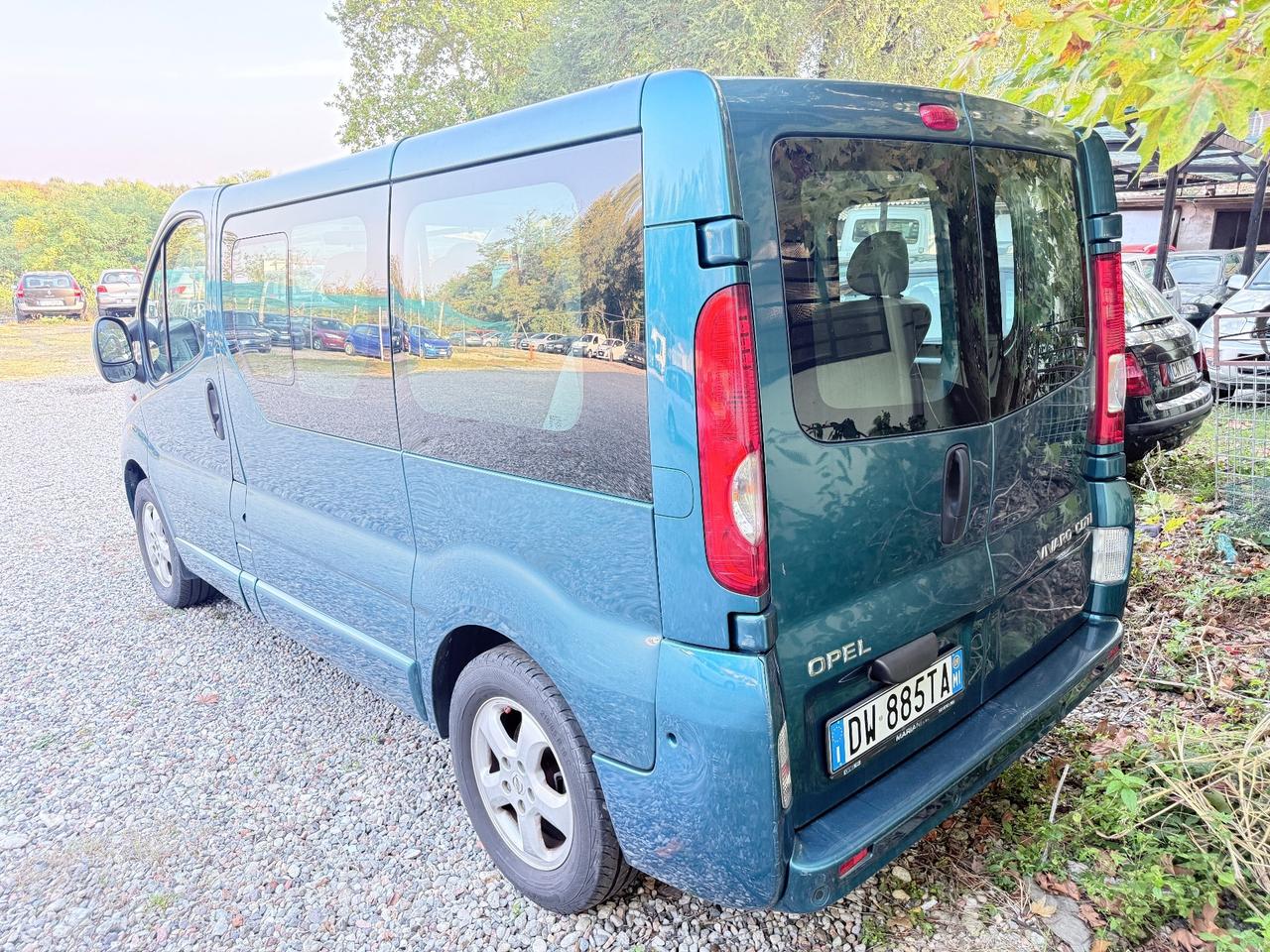 Opel Vivaro 27 2.0 CDTI 120CV PC-TN Combi 9 posti Easytronic