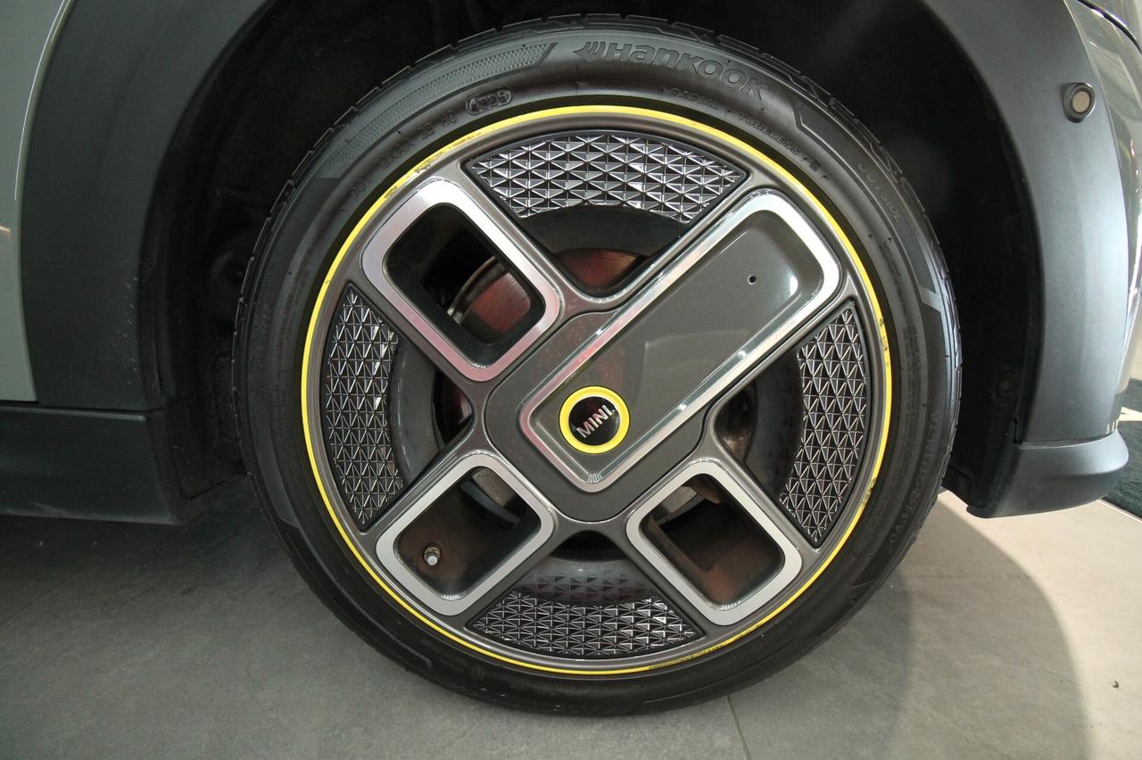 MINI COOPER SE FULL ELECTRIC