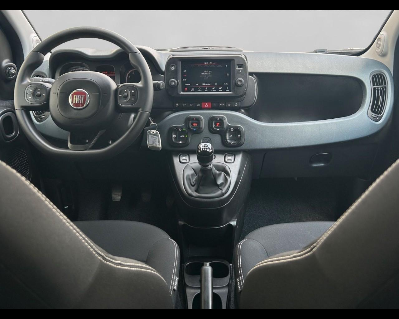 FIAT Panda III 2021 Cross - Panda 1.0 firefly hybrid Cross s&s 70cv 5p.ti