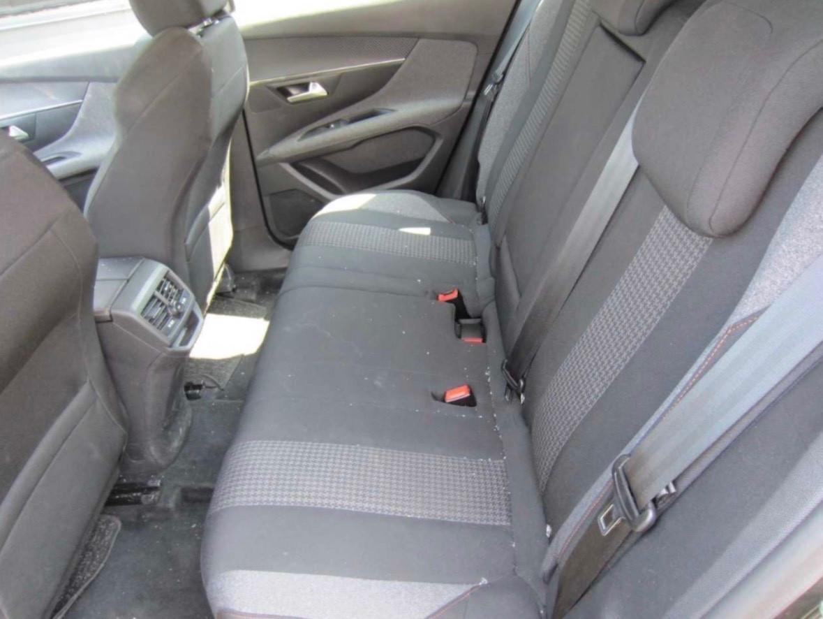 Peugeot 3008 Cambio Automatico 90 Mila km 2020