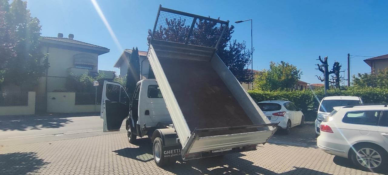Iveco Daily 35C12 ribaltabile trilaterale