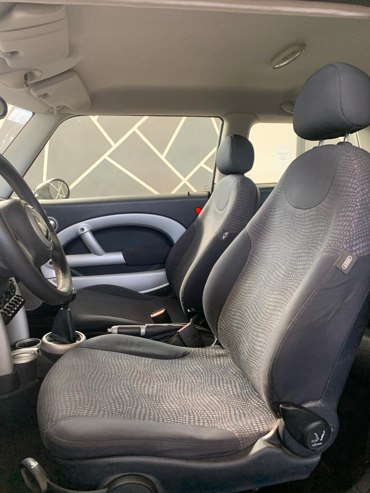 Mini Cooper 1.6 16V R50 NEOPATENTATI