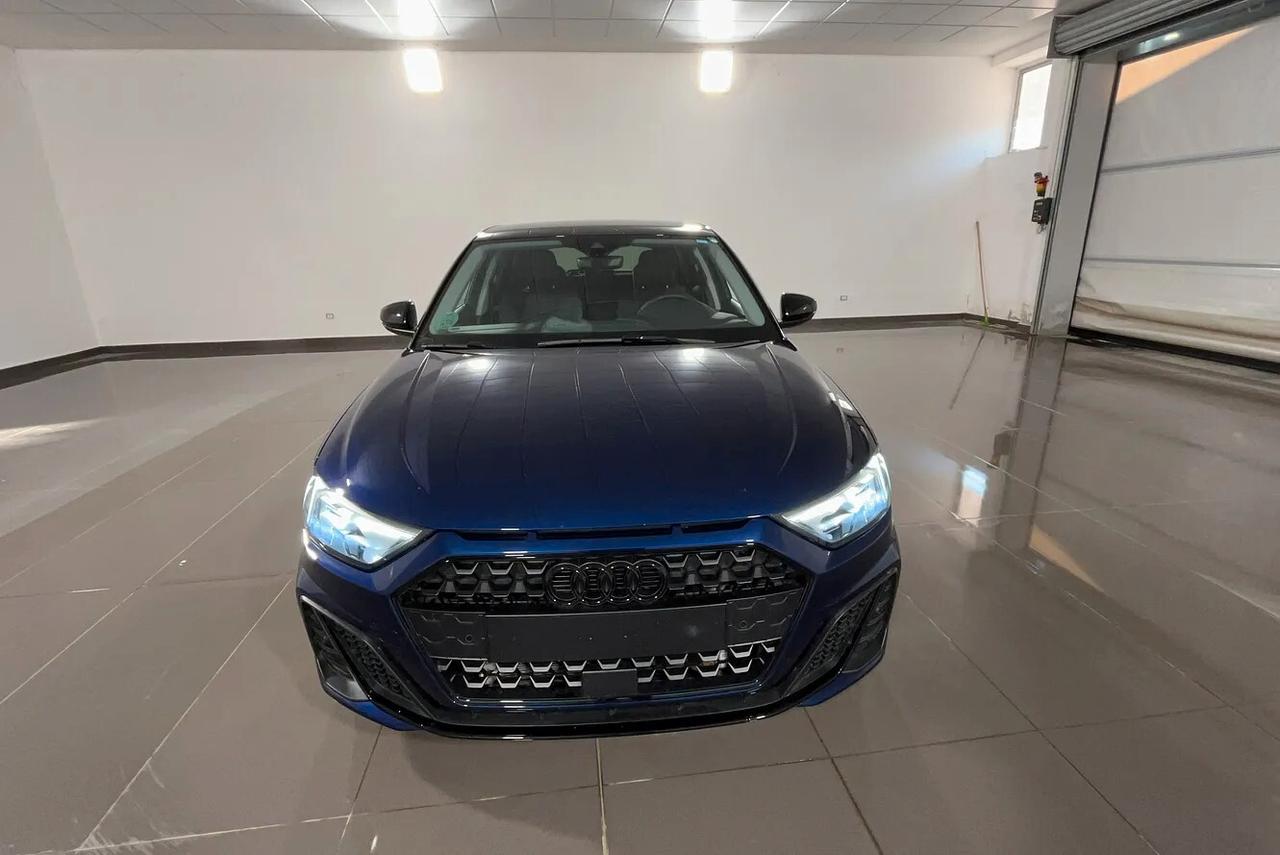 Audi A1 SPB 30 TFSI S tronic line edition