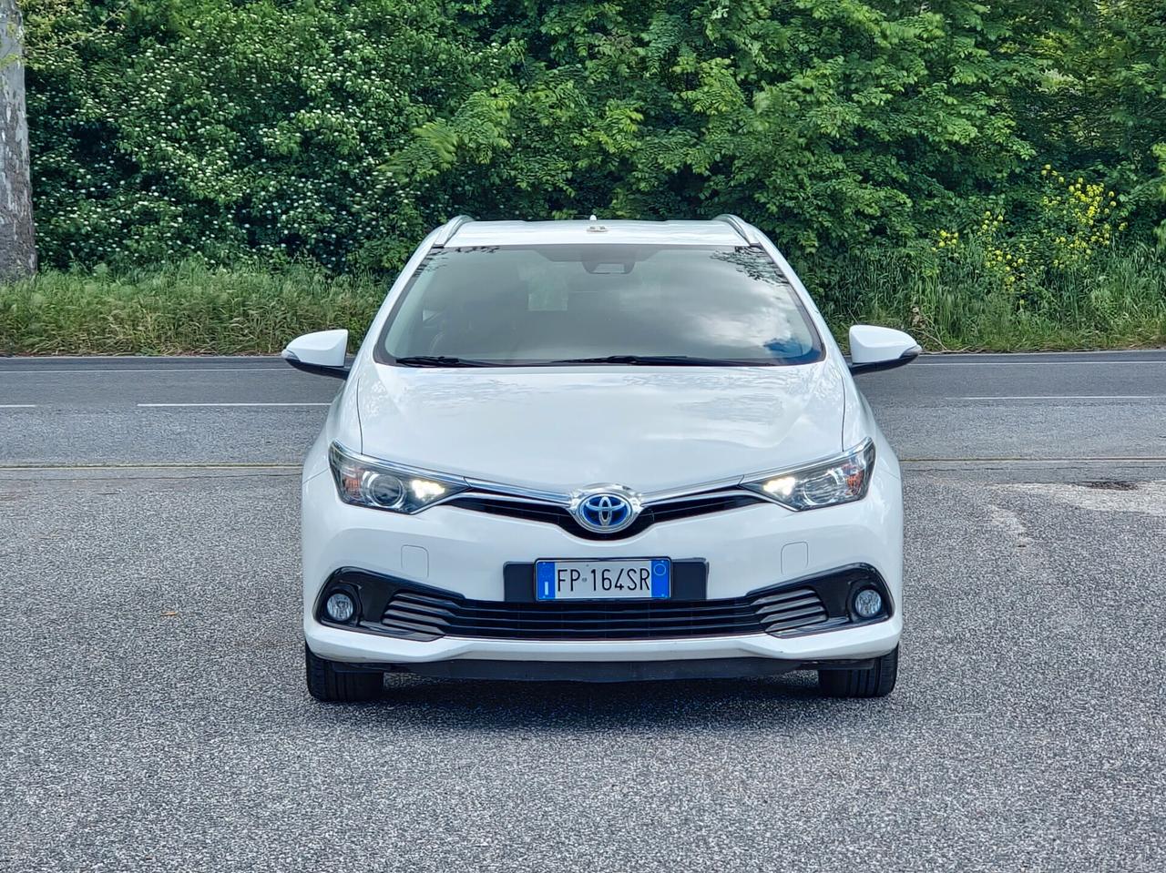 Toyota Auris Touring Sports 1.8 Hybrid Lounge 2018-E6B Automatico NEO