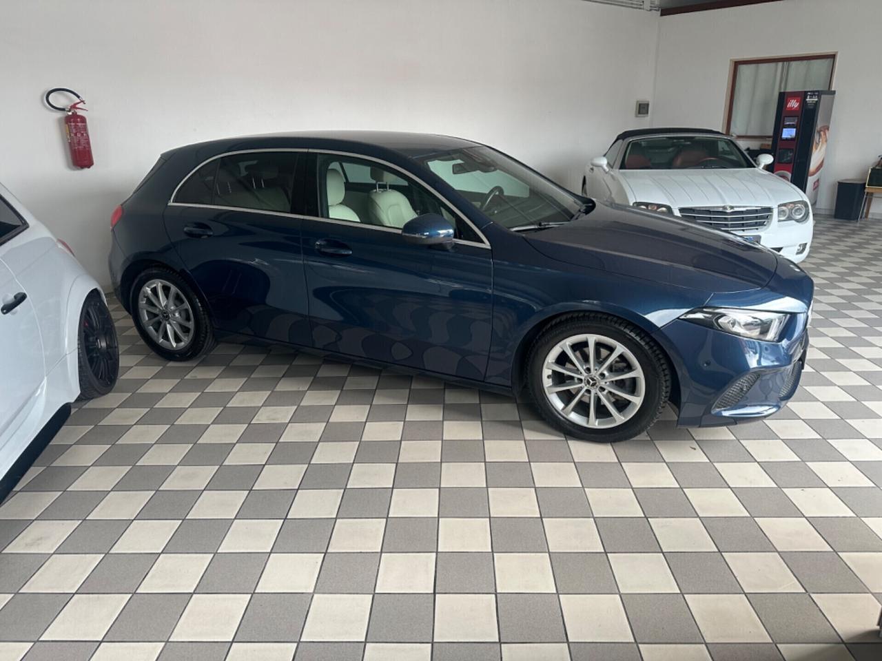 Mercedes-benz A 180 d Automatic Premium