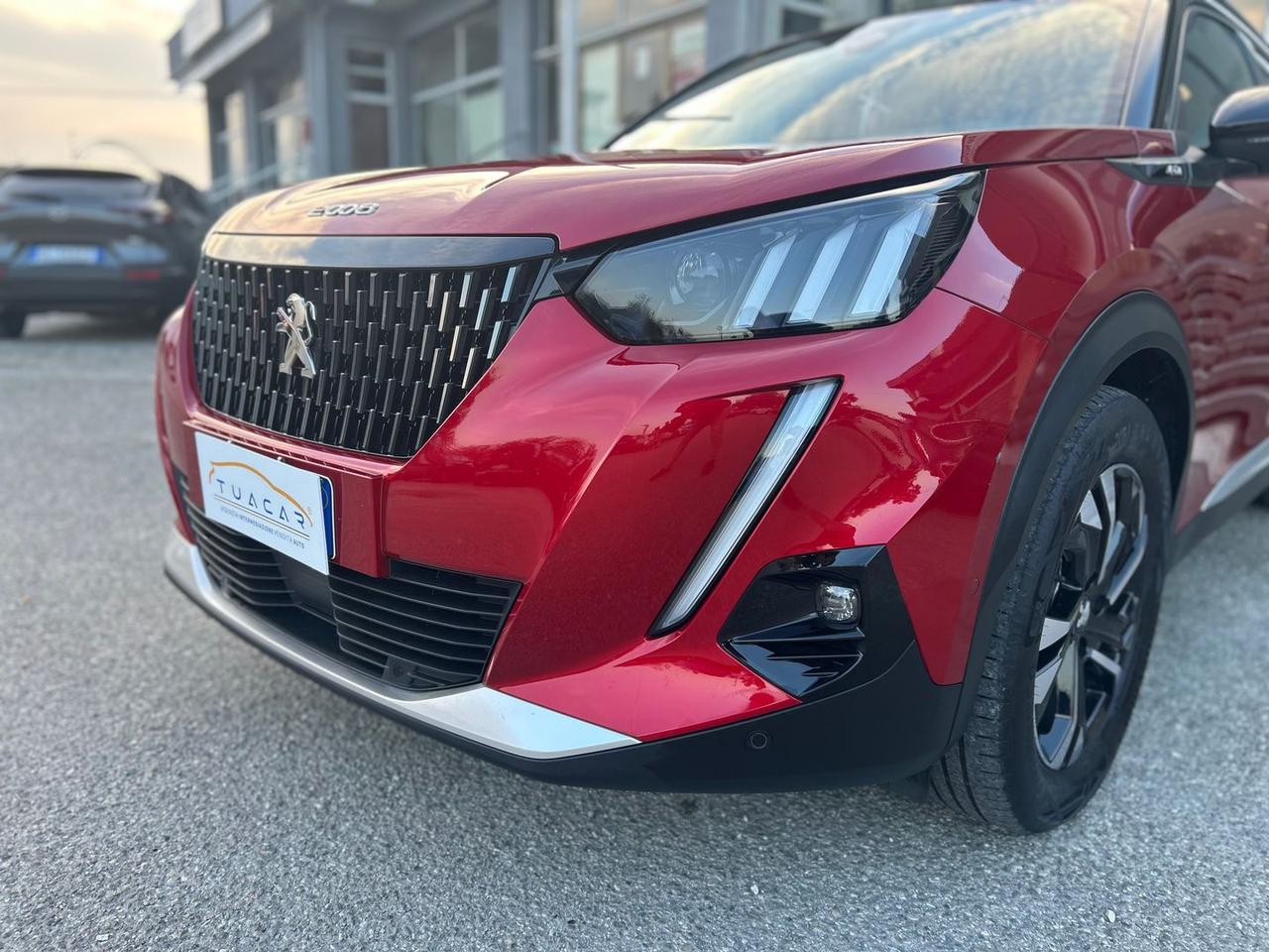 Peugeot 2008 GT 1.5 Blue HDI 110 #7750