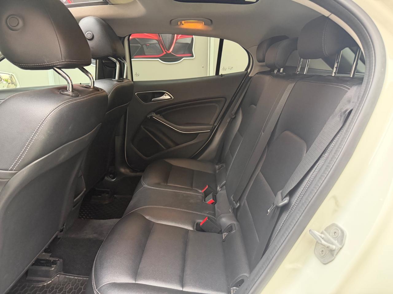 Mercedes-benz GLA 180 d Automatic Sport 2016