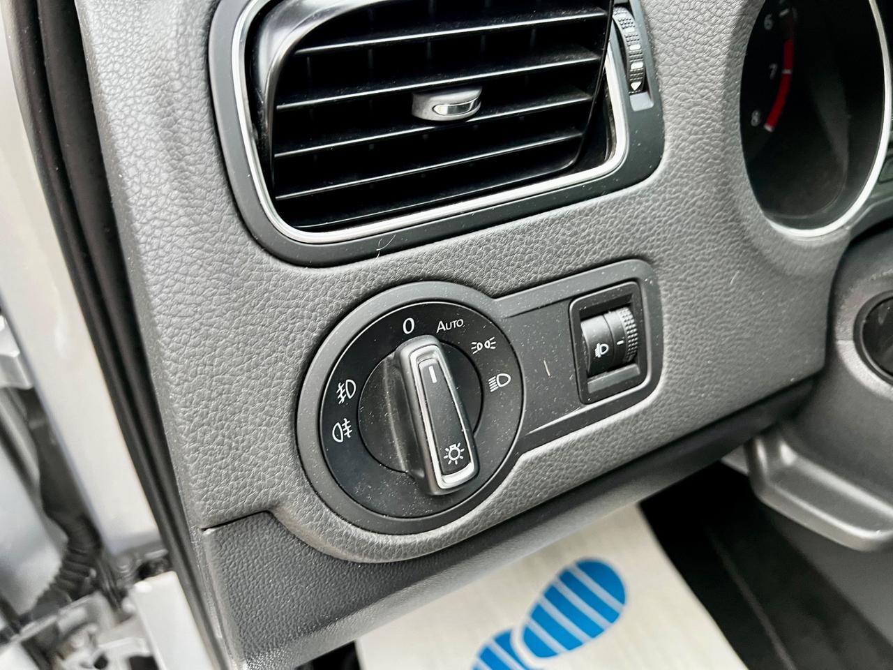 Volkswagen Polo 1.2 TSI 5p. Highline Neopatentati 69000km