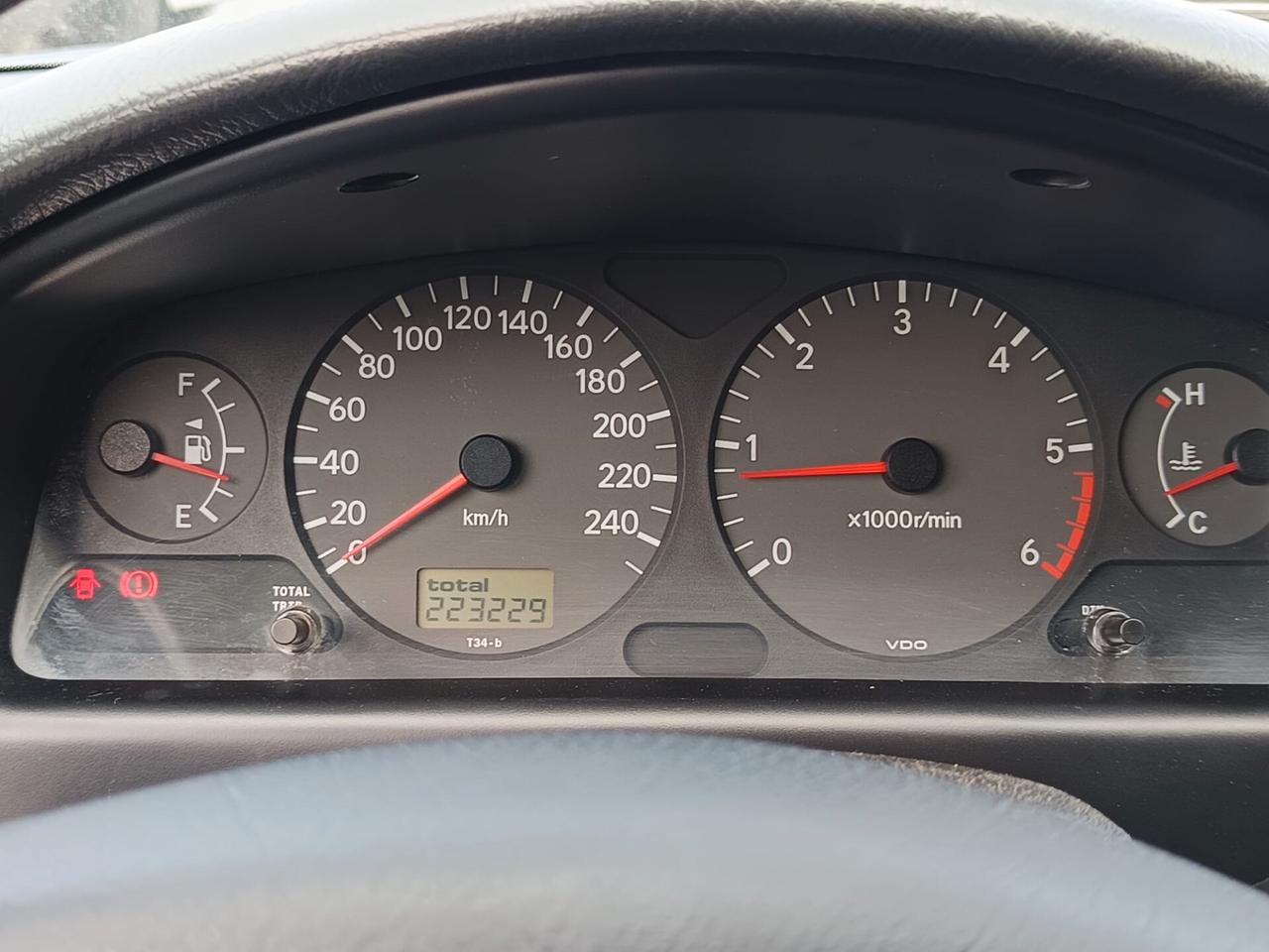 Toyota Avensis 2002 - 2.0 Tdi D-4D Lb automobili