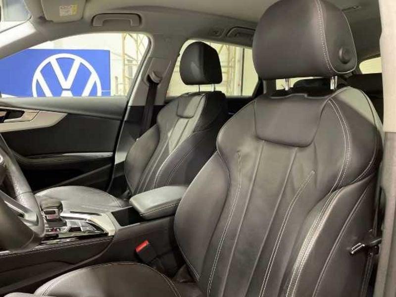 Audi A4 allroad A4 V 2019 Allroad Quattro 40 2.0 tdi mhev Identity Contrast quattro 204cv s tronic