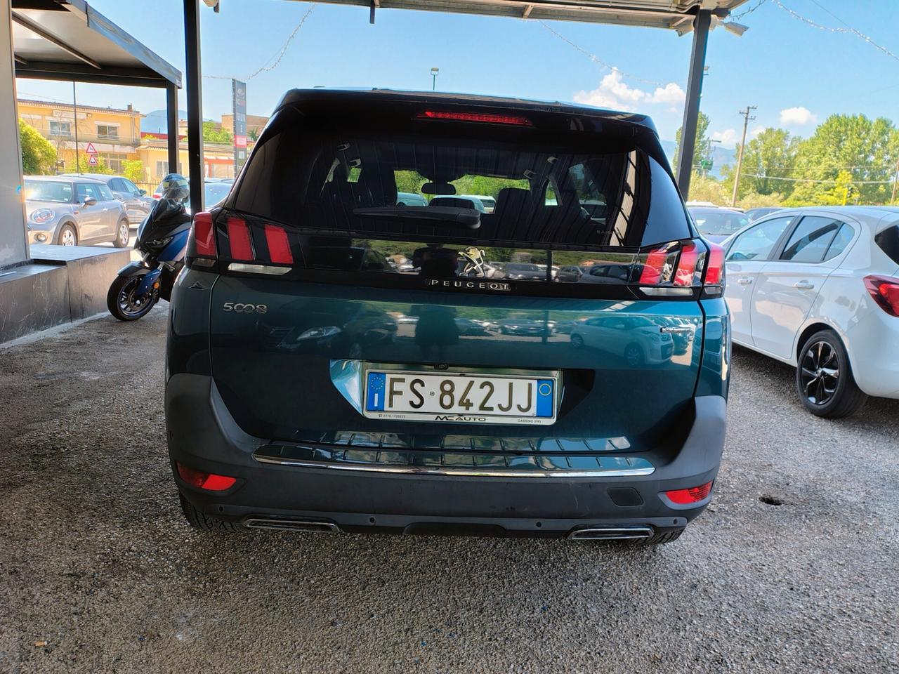 Peugeot 5008 BlueHDi 130 S&S EAT8 Allure