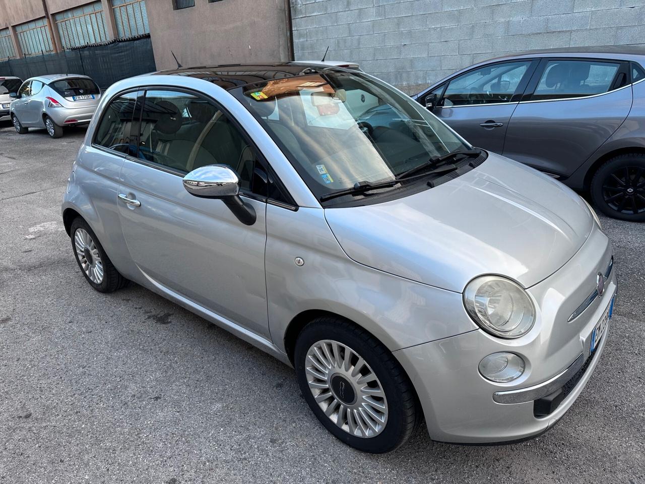 Fiat 500 1.2 Lounge*EURO5*NEOPATENTATI