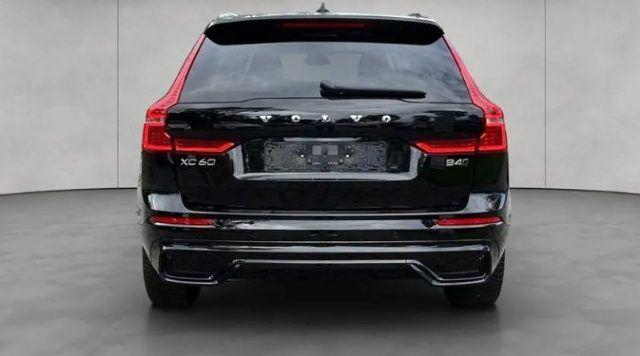 VOLVO XC60 B4 (d) AWD automatico Plus Dark N1Autocarro