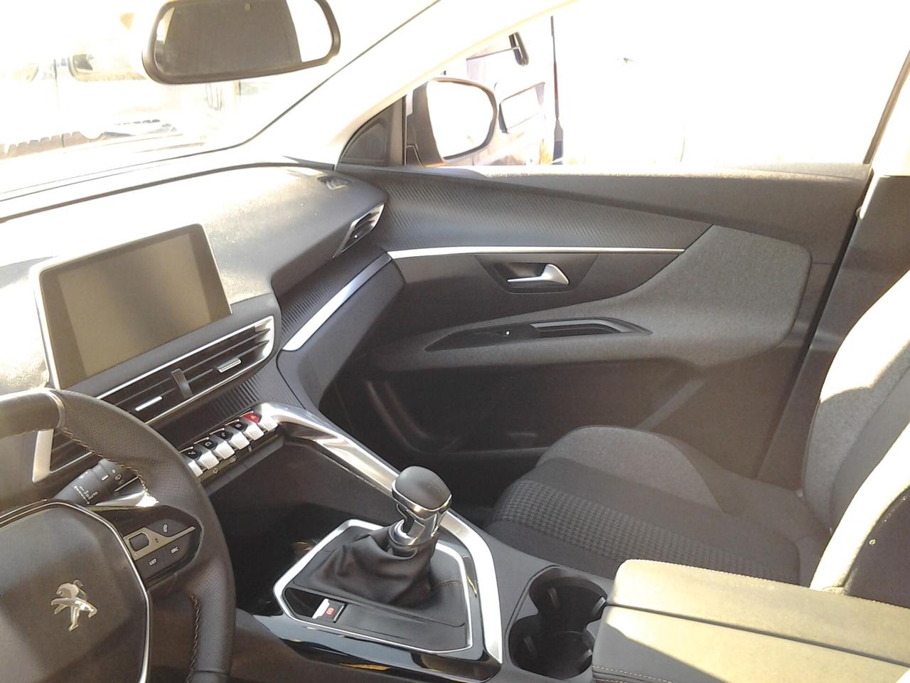 Peugeot 3008 BlueHDi 130 S&S Business 11/2018