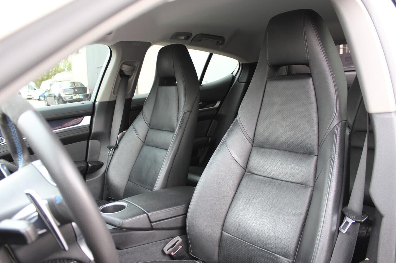 Porsche Panamera 3.6 4