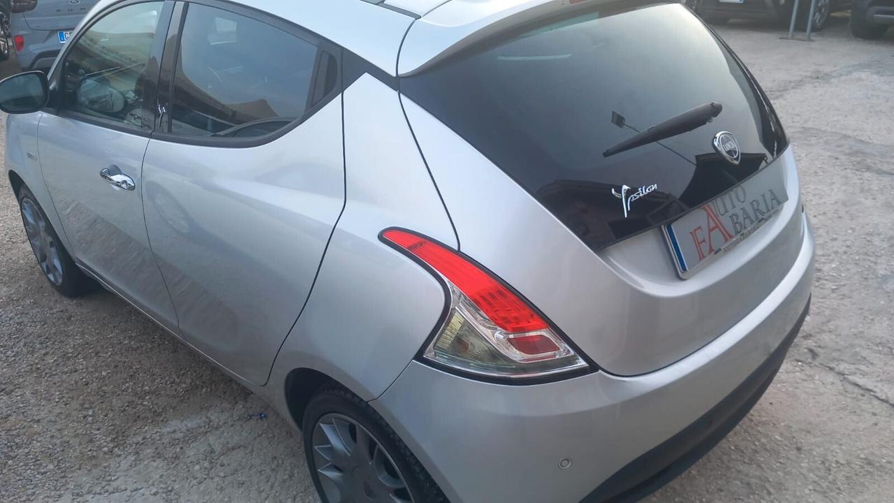 Lancia Ypsilon 1.3 MJT 16V 95 CV 5 porte S&S Platinum